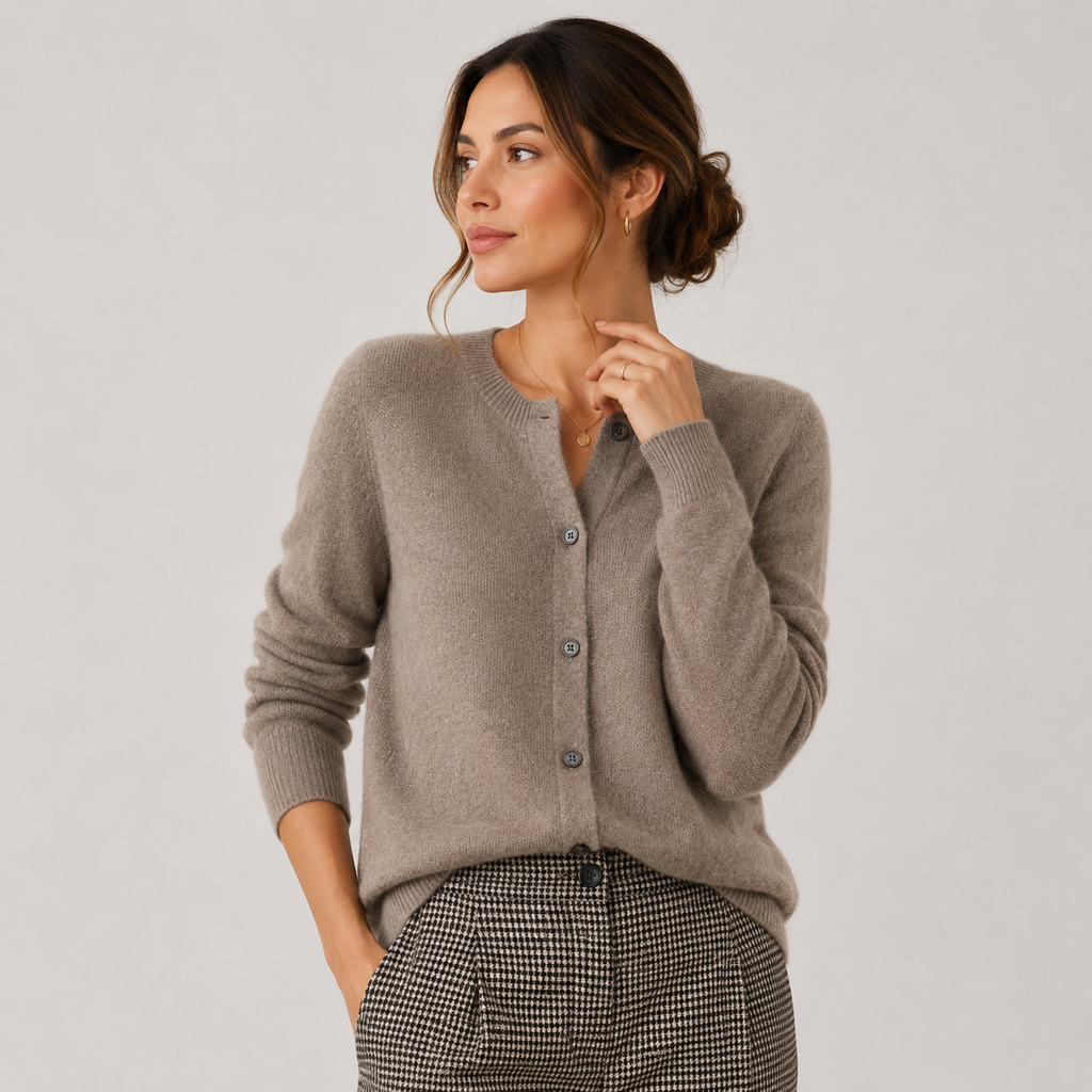 Gilet cardigan en maille douce effet cachemire pour femme, boutonné sur le devant 13