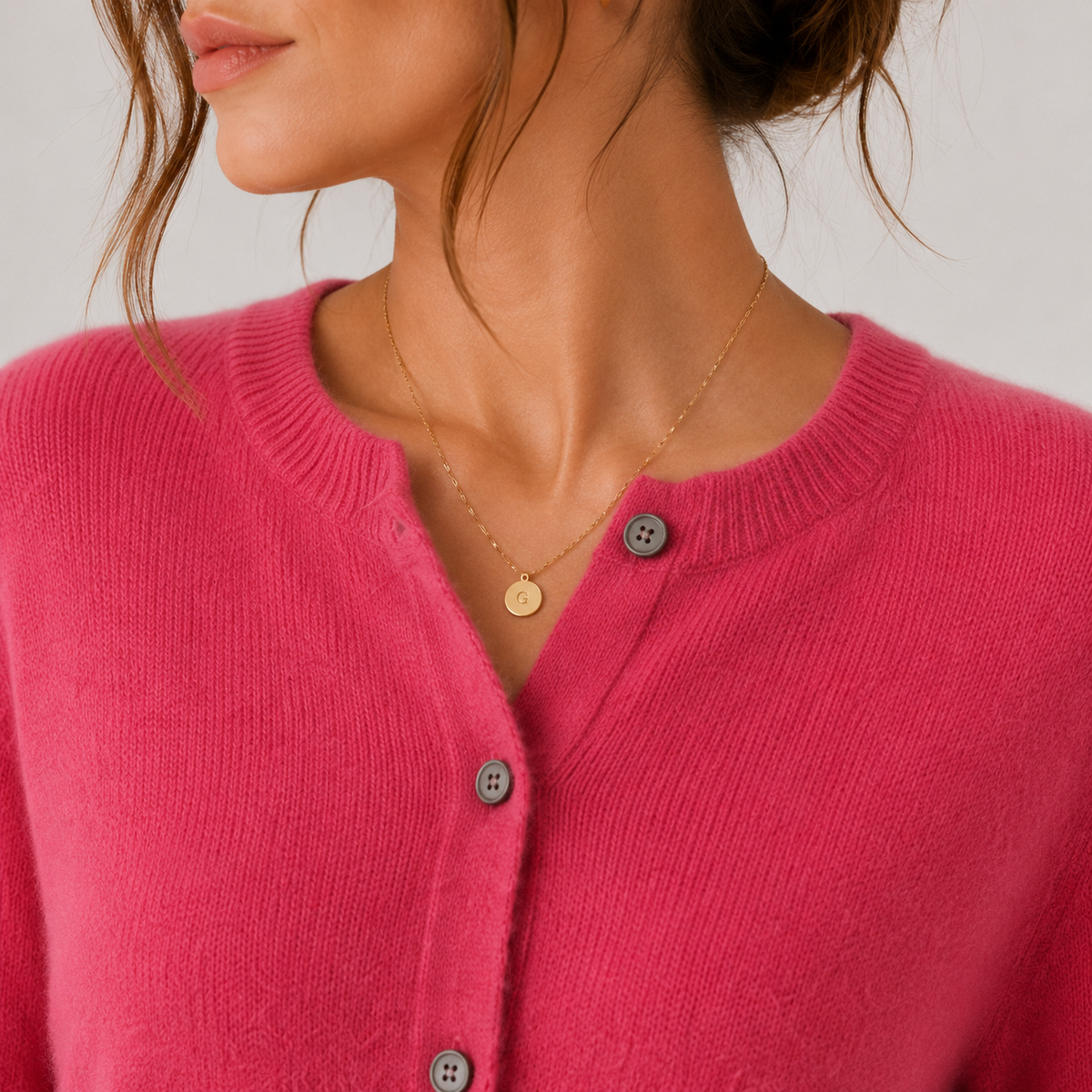 Gilet cardigan en maille douce effet cachemire pour femme, boutonné sur le devant 3