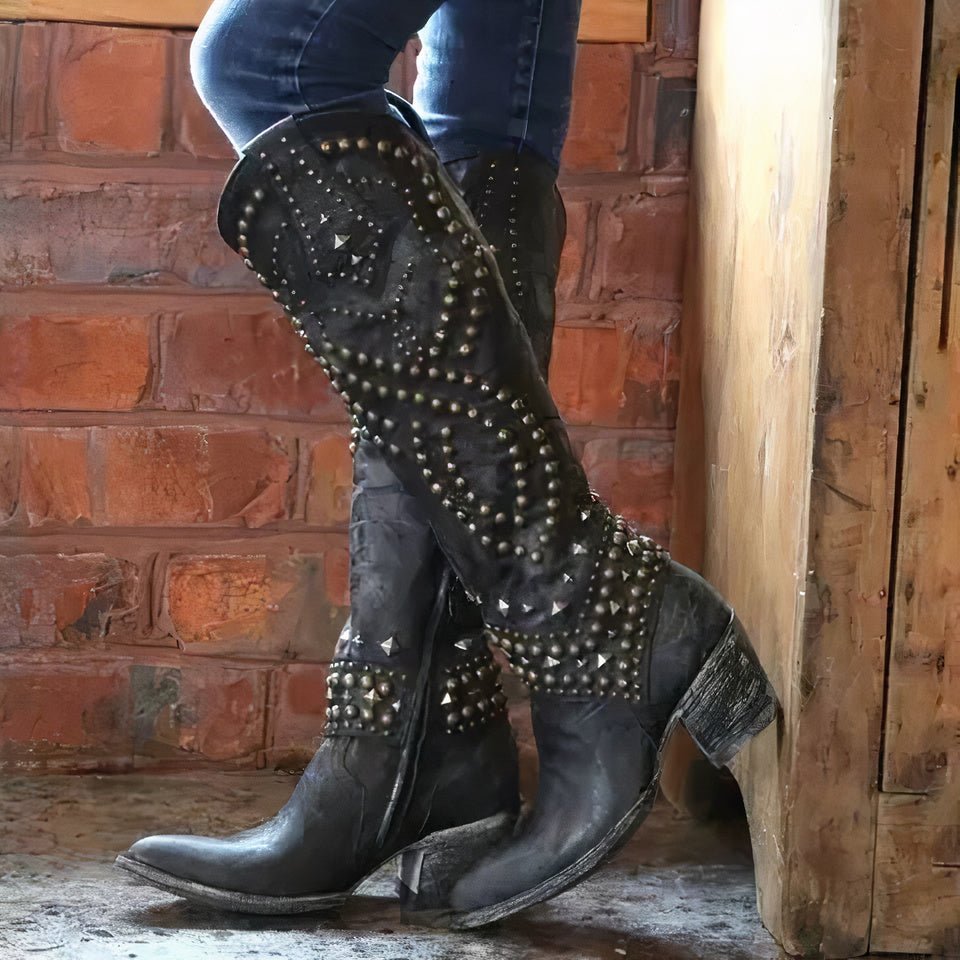 Santiags Bastille noires, clous métalliques et talon bloc – Belloures
